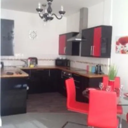 Apartment Flat 9 - City Center Two-bedroom *