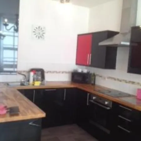 شقة Flat 9 - City Center Two-bedroom