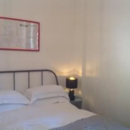 Flat 9 - City Center Two-bedroom Daire *